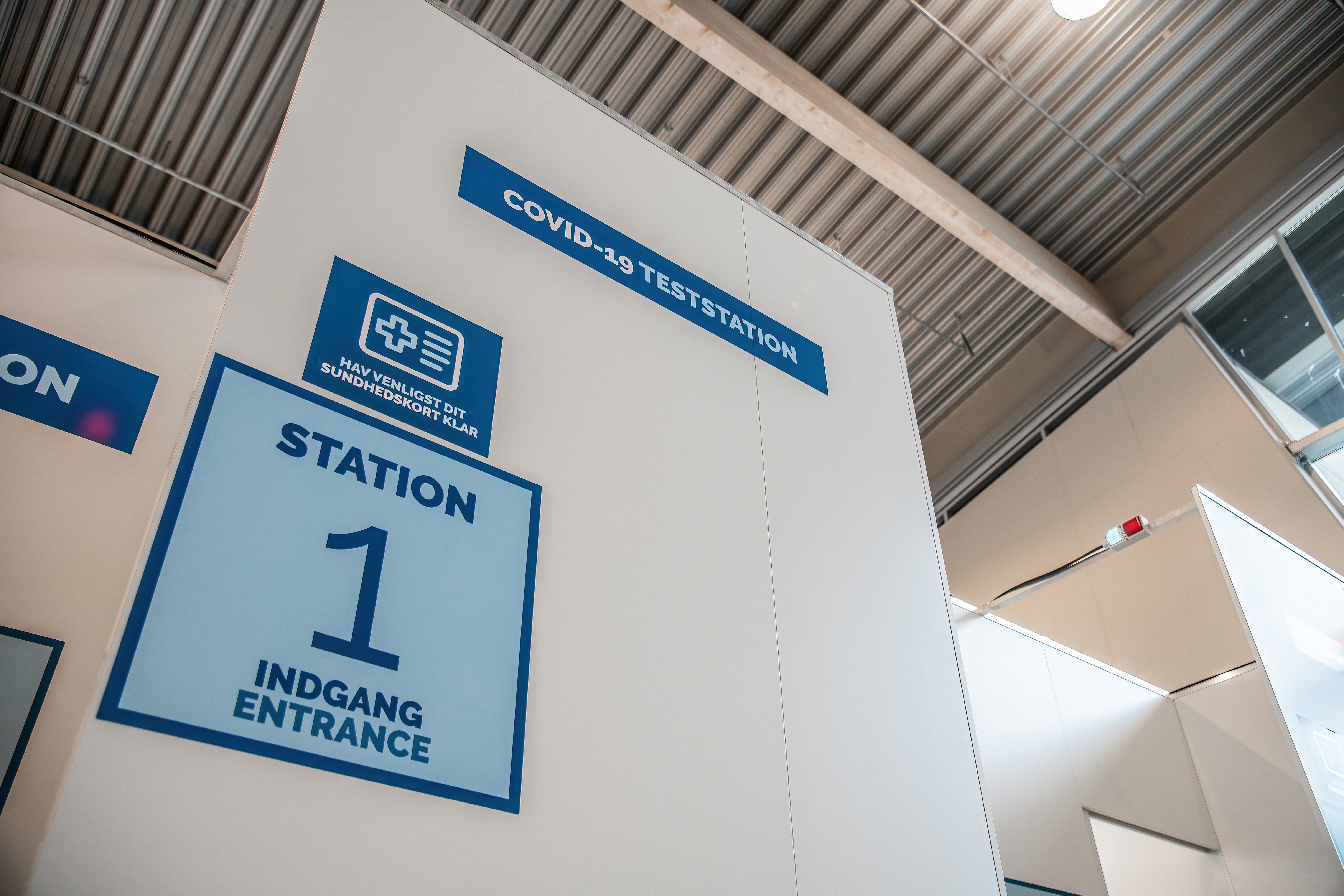 27 Aug 2021 PCR Testcenter Facade Oliver Kielstrup